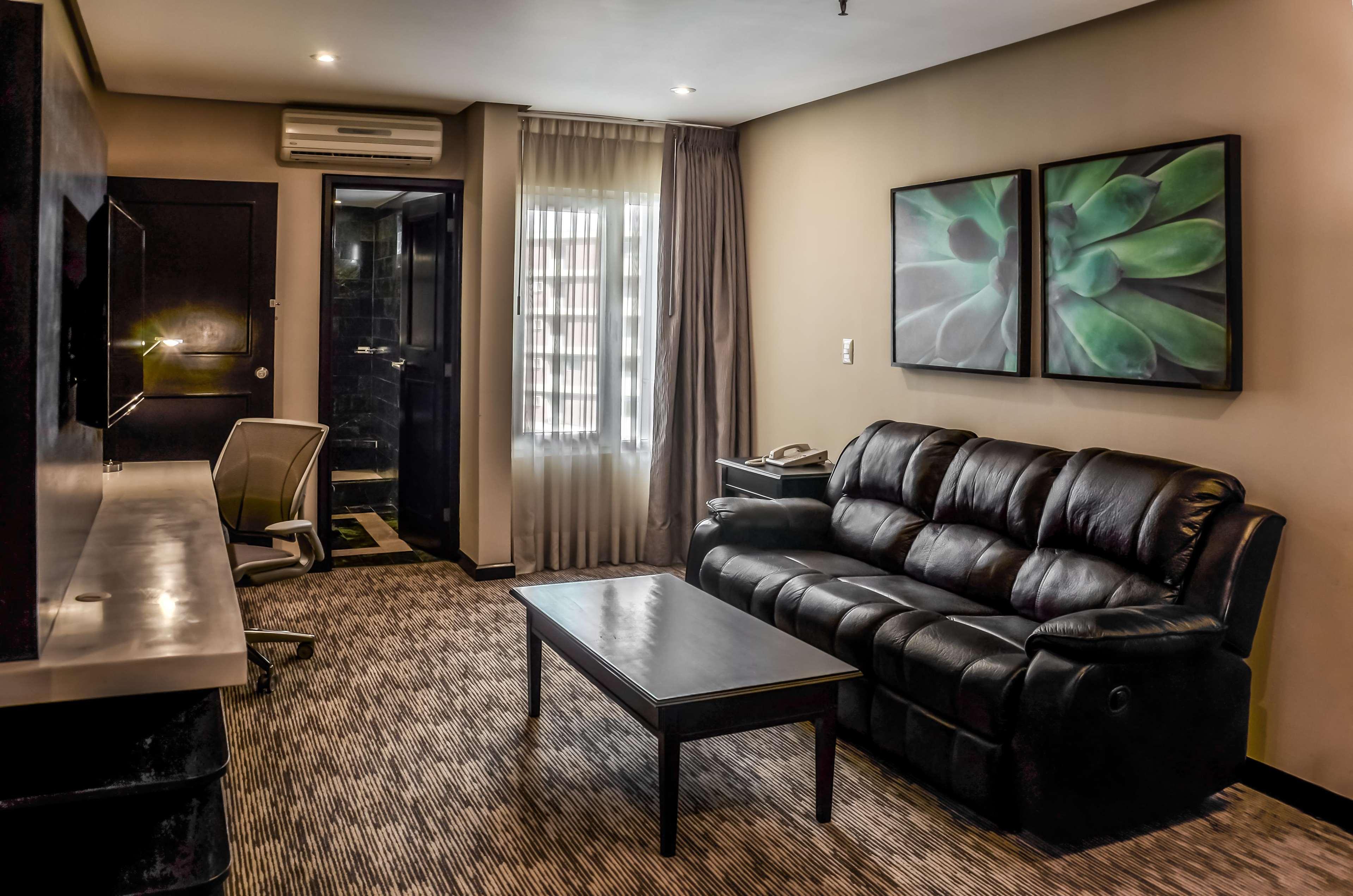 Hilton Garden Inn Гватемала Экстерьер фото