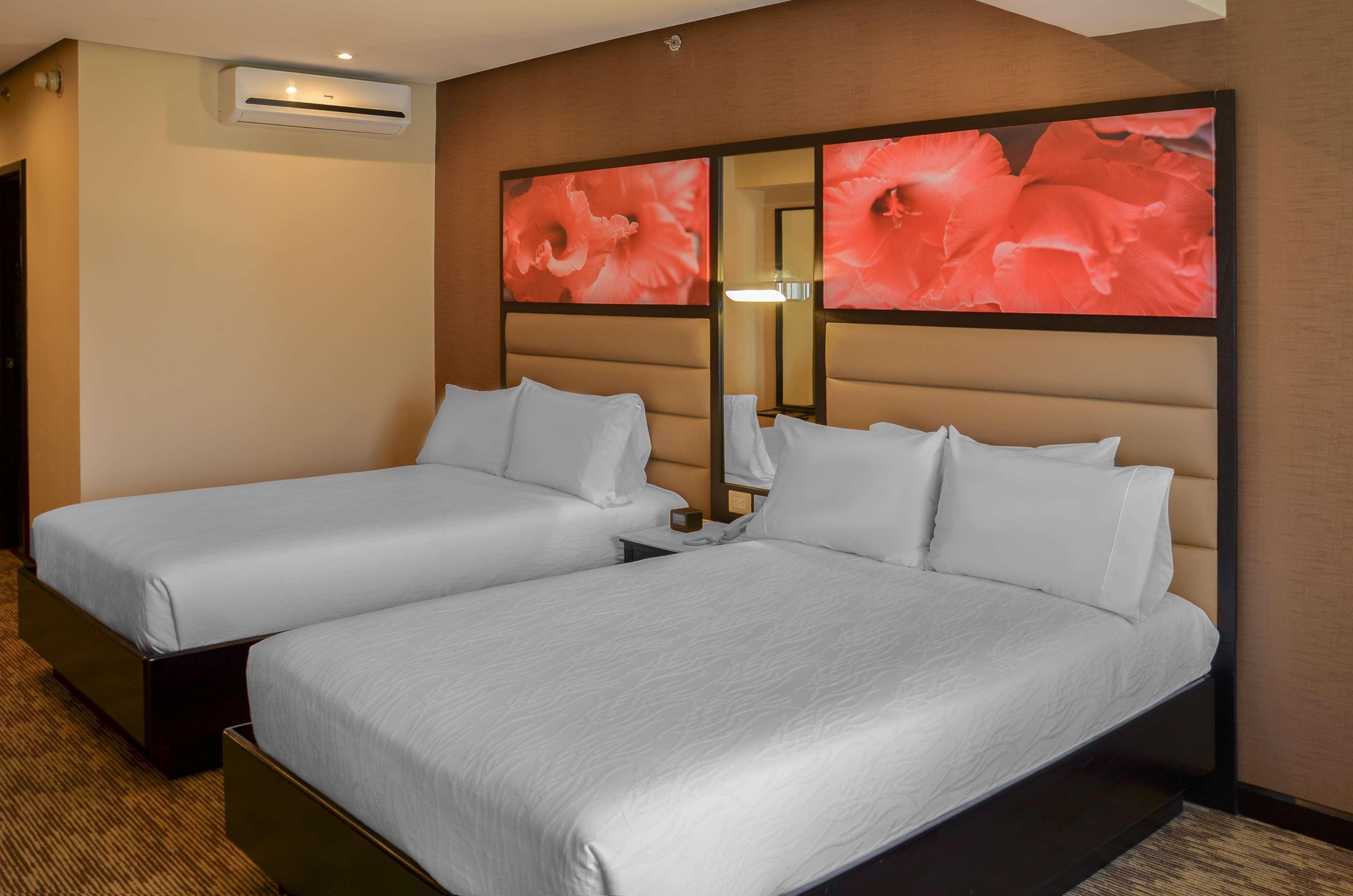 Hilton Garden Inn Гватемала Экстерьер фото