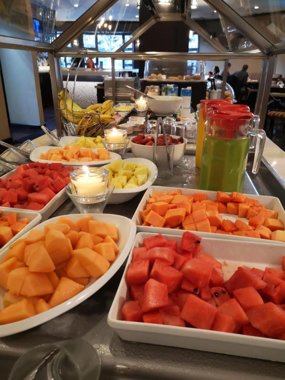 Hilton Garden Inn Гватемала Экстерьер фото