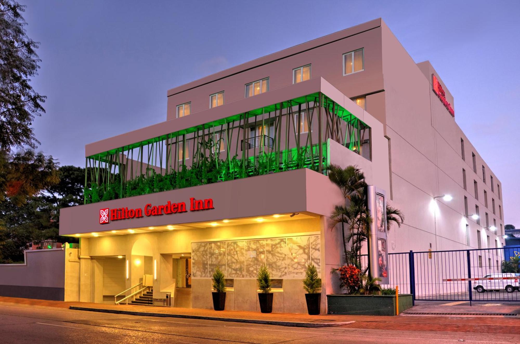Hilton Garden Inn Гватемала Экстерьер фото