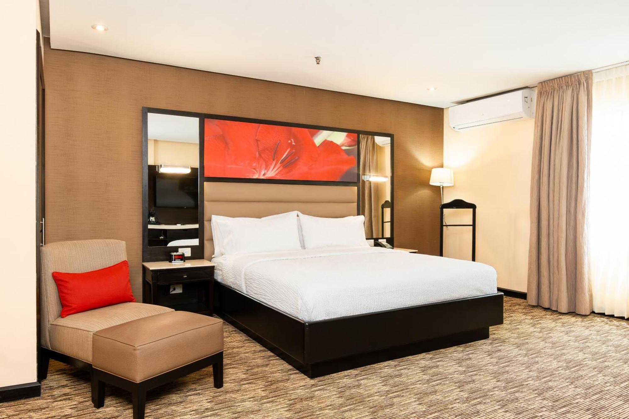 Hilton Garden Inn Гватемала Экстерьер фото